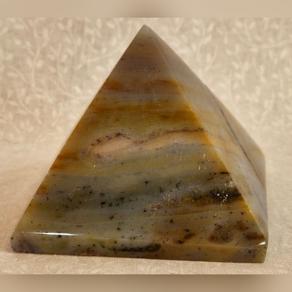Agate Crystal Pyramid